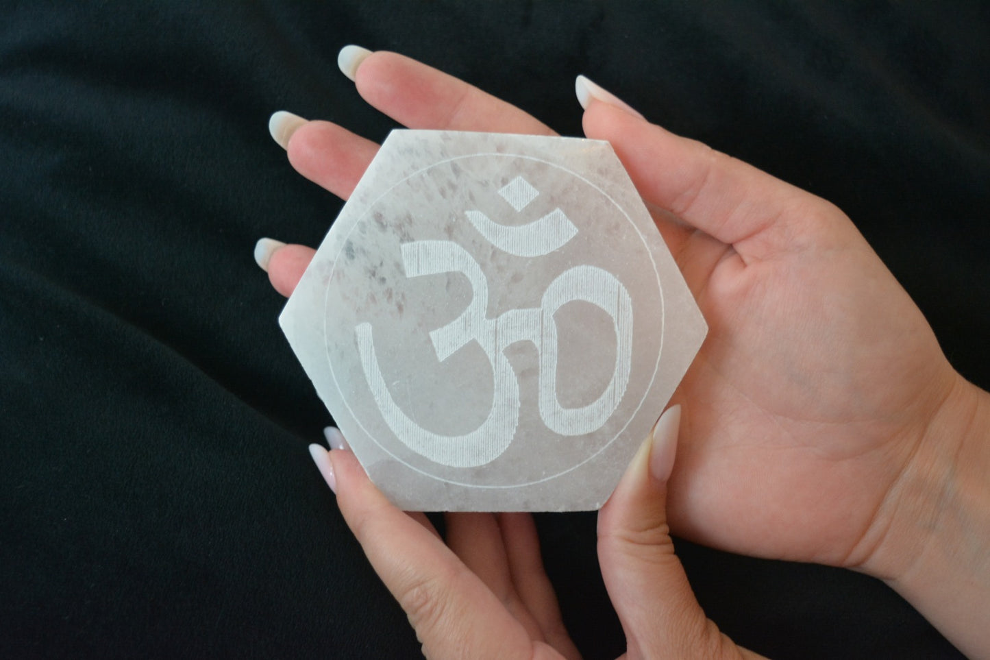 SELENITE OHM SIGN